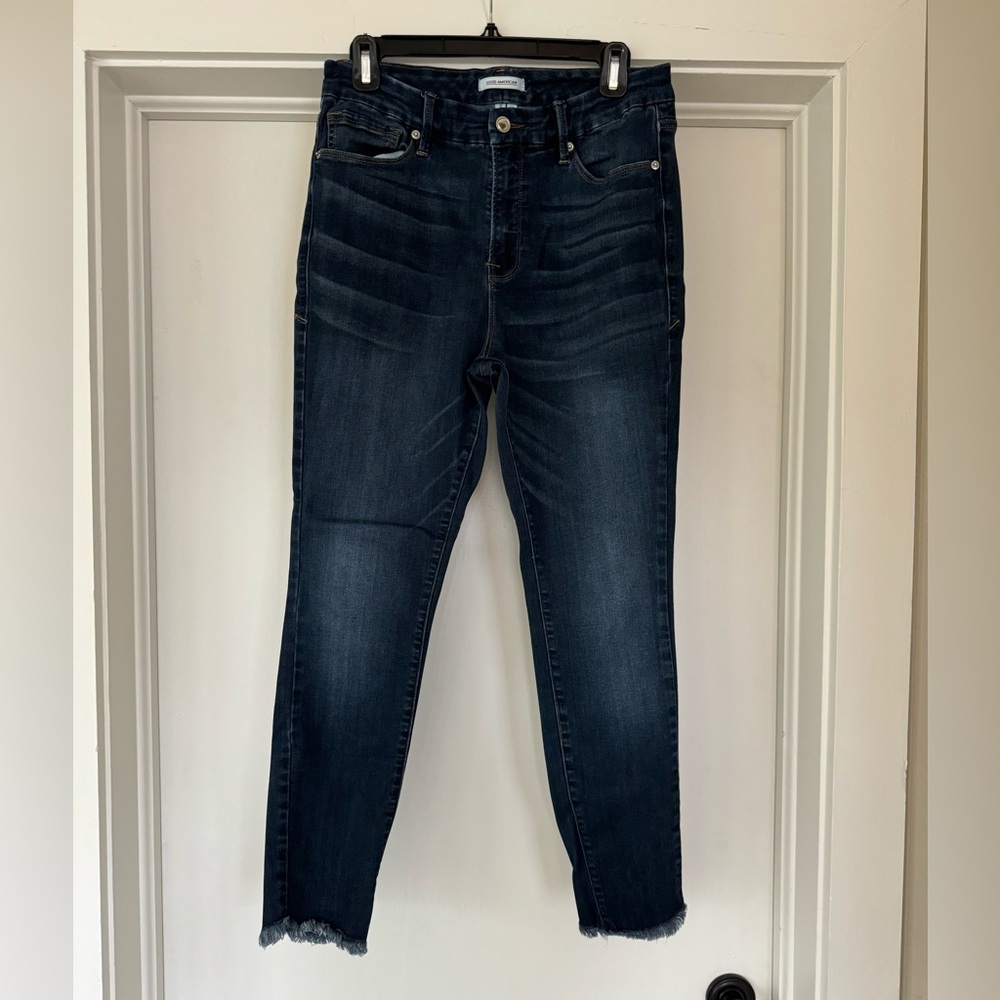 Good American Good Legs w/frayed hems sz 12/31